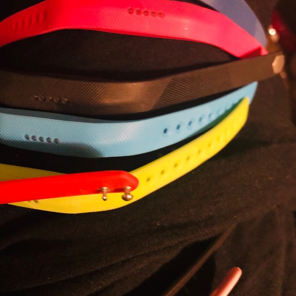 Multi colors fitbit flex2  rubber bands 9 pieces - Picture 5 of 5